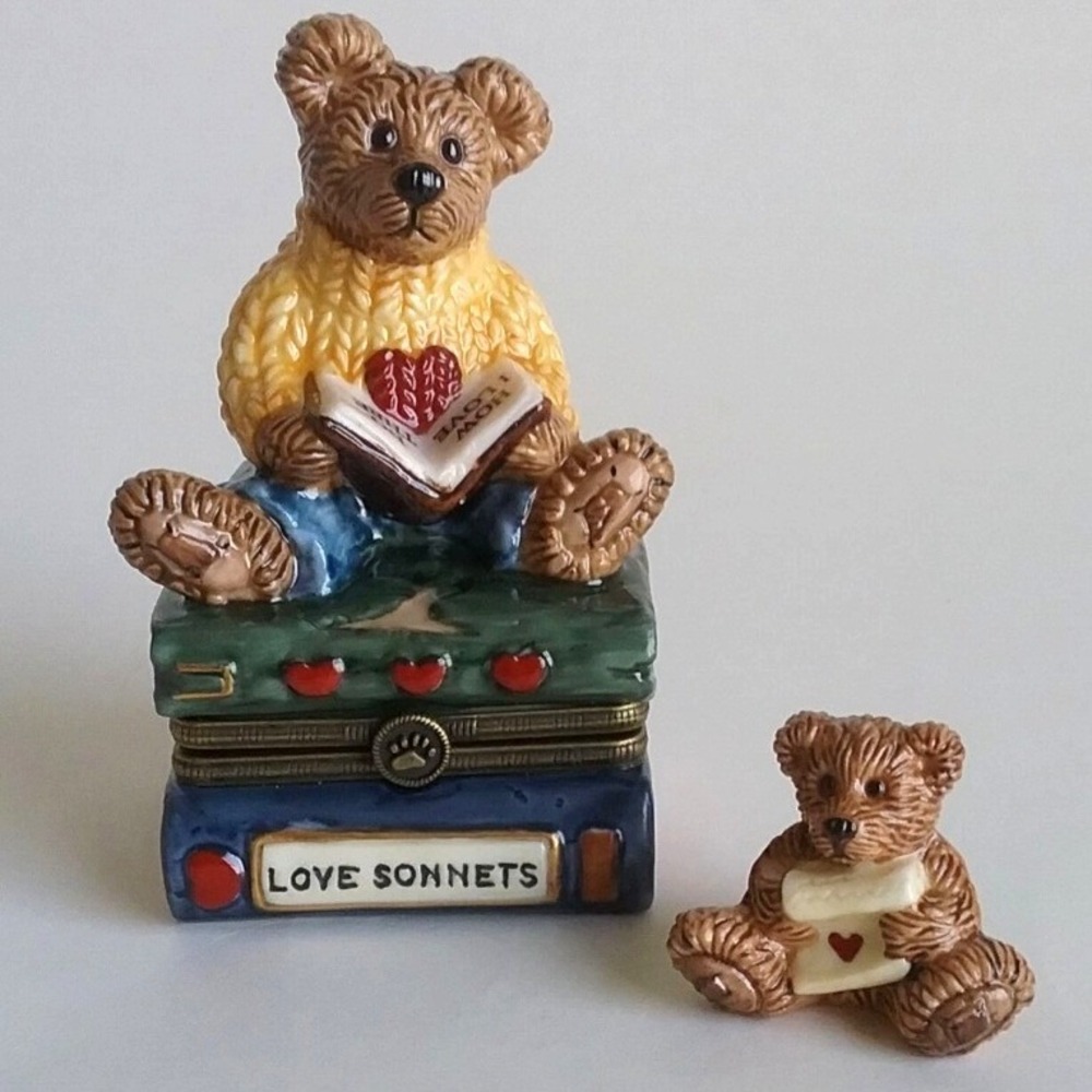 Boyds Trinket Box "Wilson with Love Sonnets"